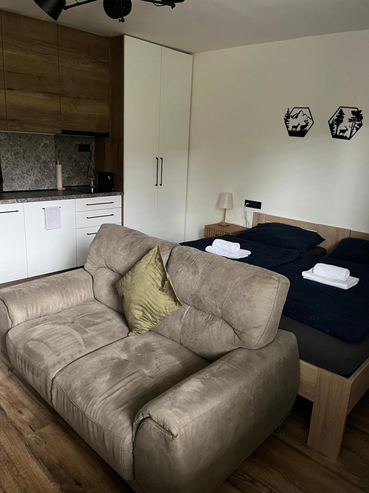 Iq Apartments Presov Luaran gambar