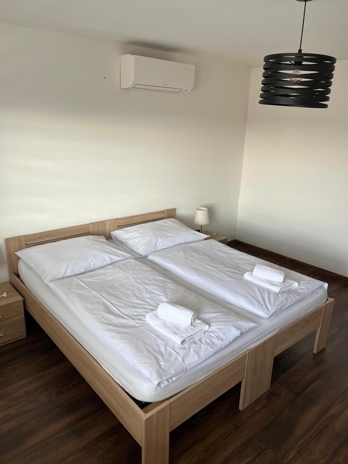 Iq Apartments Presov Luaran gambar